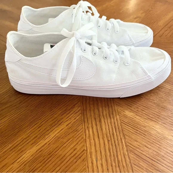 NIKE | Women’s Court Legacy White Canvas Sneaker 100 White/Summit White Size 10 - Picture 3 of 12